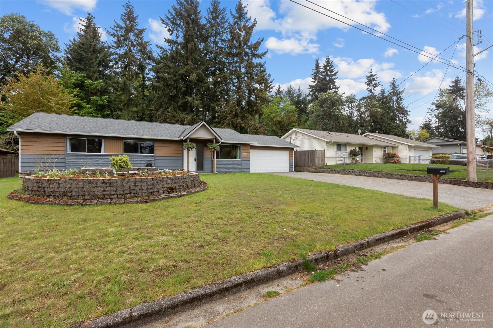 2335 SW 342nd Street , Federal Way, WA 98023