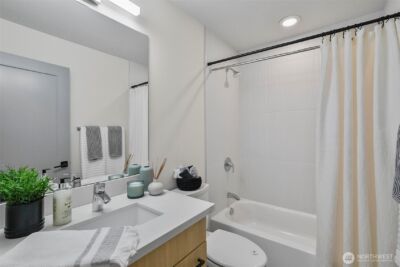 2440 NW 60th Street #B, Seattle, WA 98107 - Photo 15