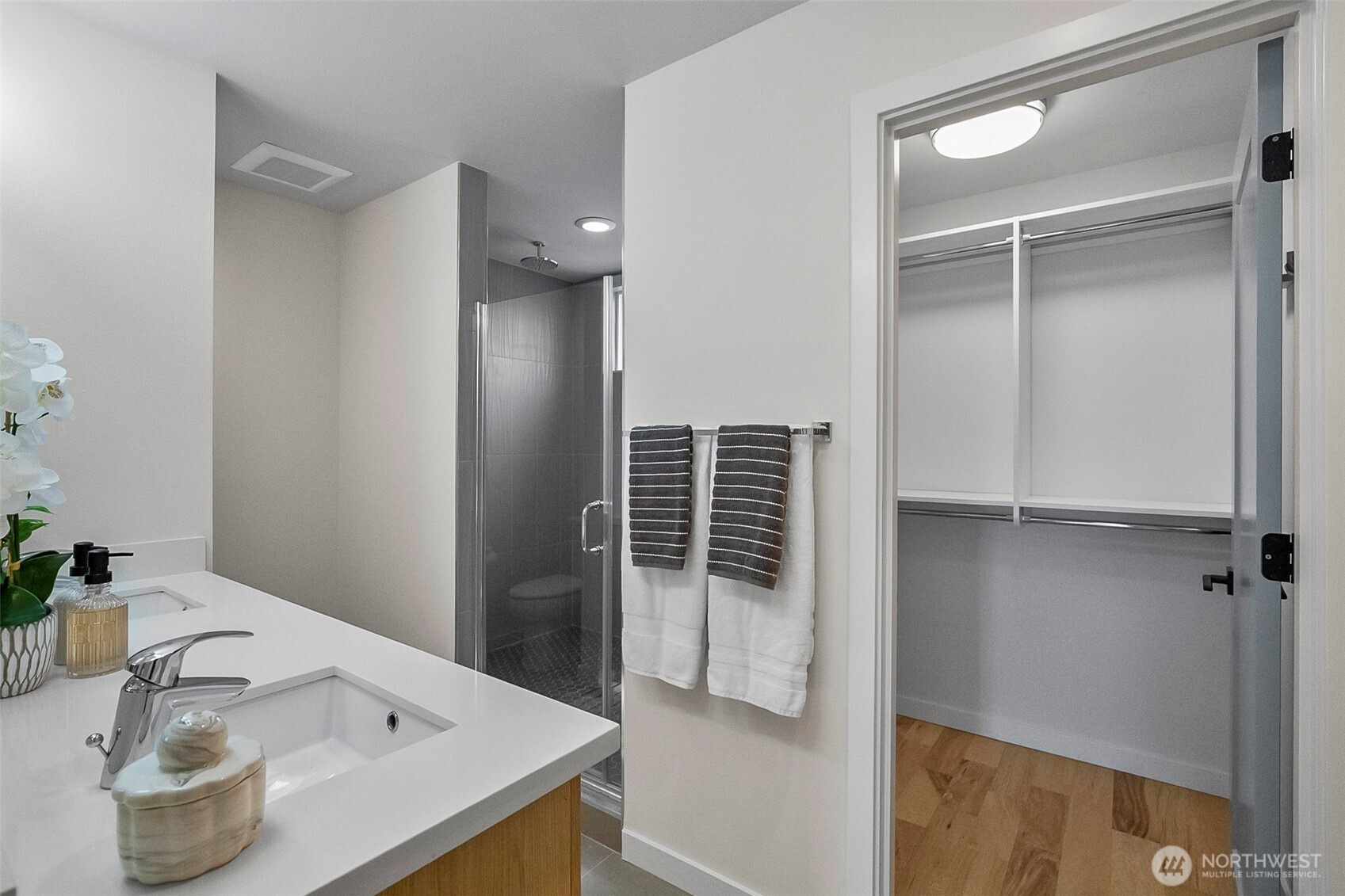 2440 NW 60th Street #B, Seattle, WA 98107