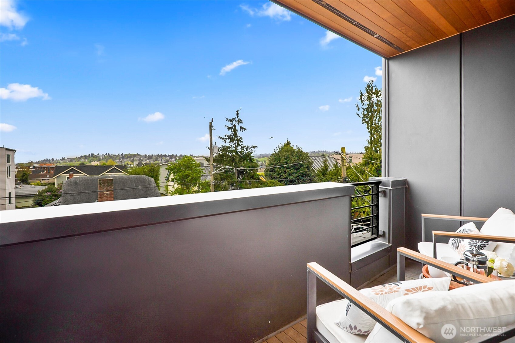 2440 NW 60th Street #B, Seattle, WA 98107