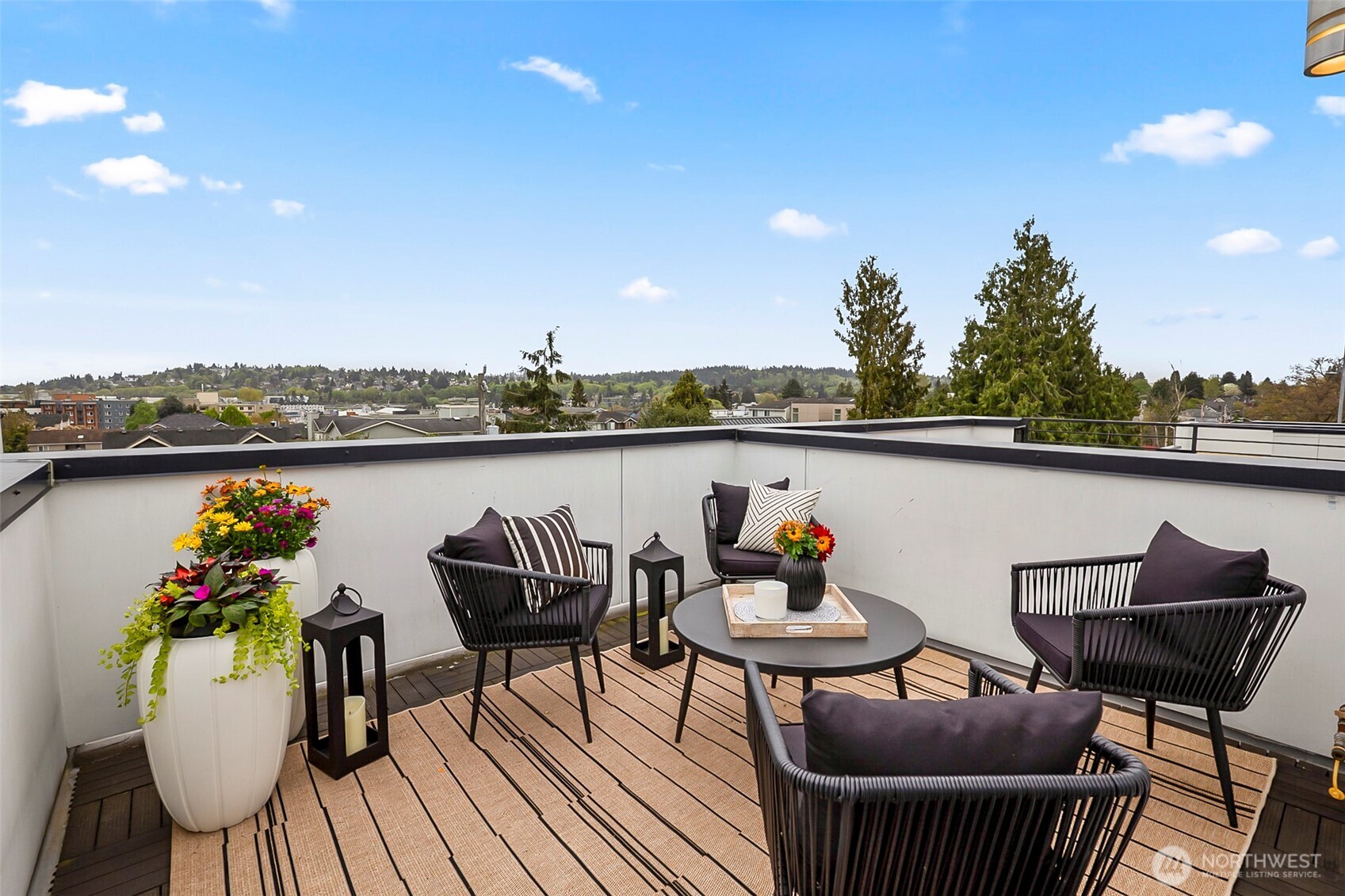 2440 NW 60th Street #B, Seattle, WA 98107
