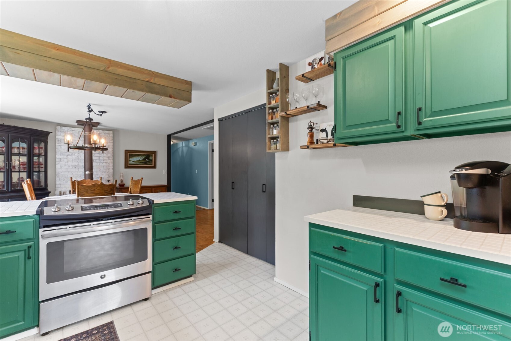 12921 208th Avenue Ct E, Bonney Lake, WA 98391