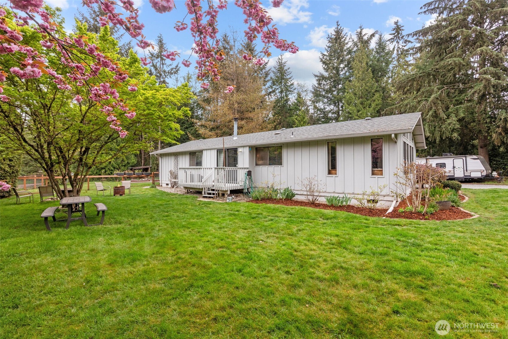 12921 208th Avenue Ct E, Bonney Lake, WA 98391