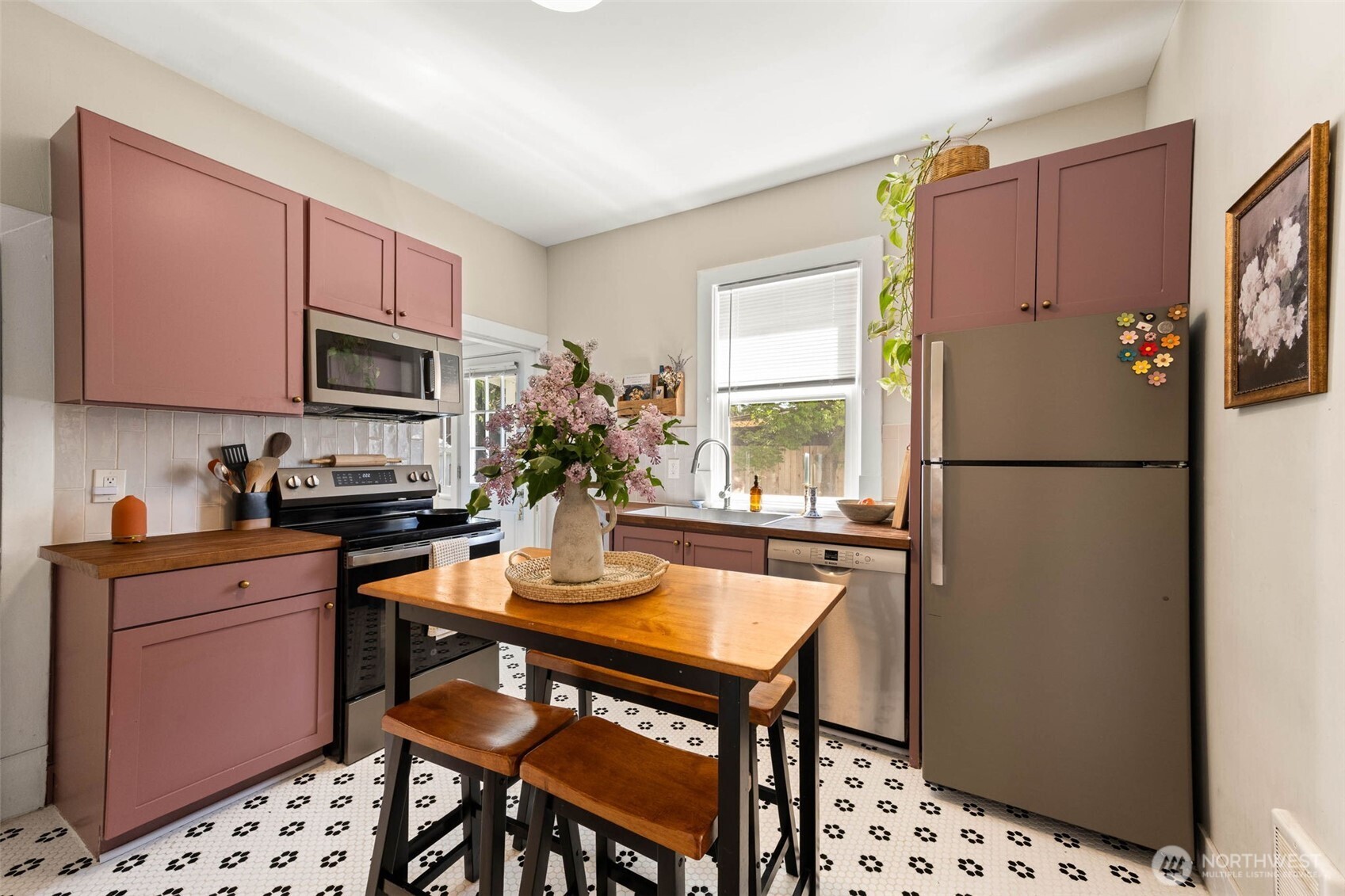 2113 S Wilkeson Street , Tacoma, WA 98405