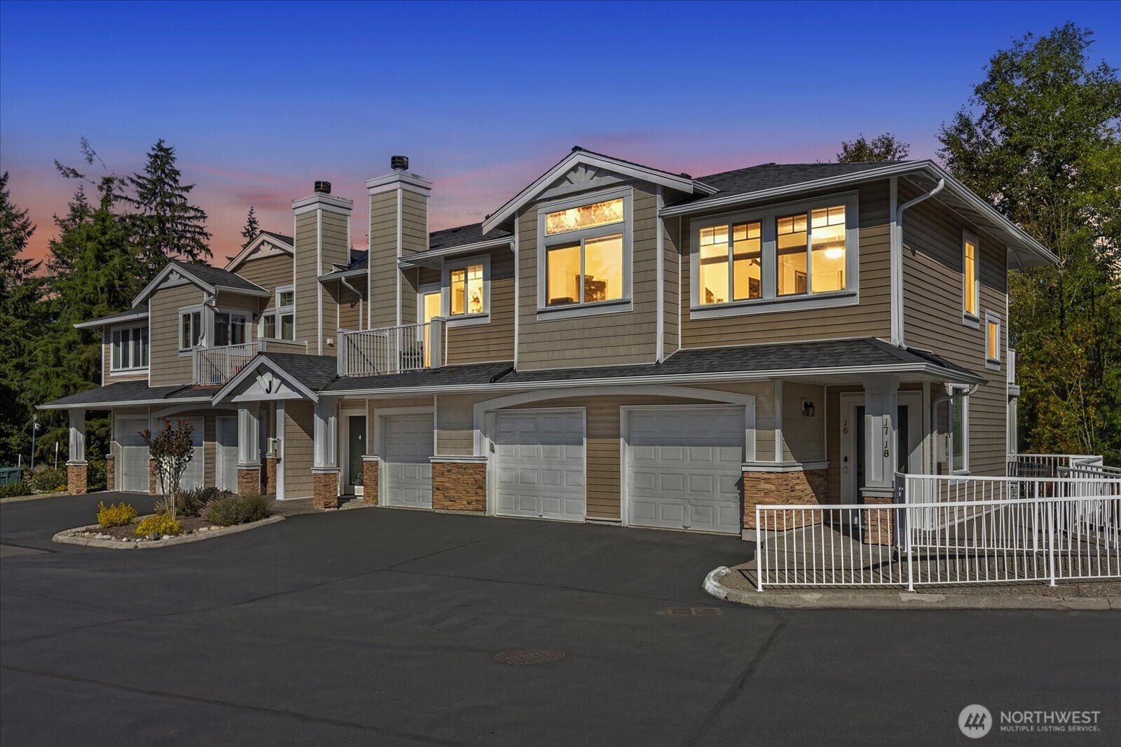 6515 134th Place SE #J5, Snohomish, WA 98296