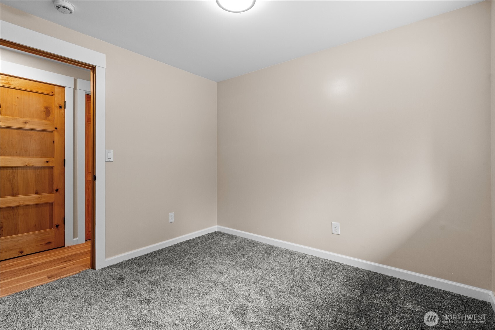3485 NW This A Way Rd , Bremerton, WA 98312