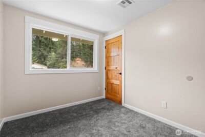 3485 NW This A Way Rd , Bremerton, WA 98312 - Photo 17