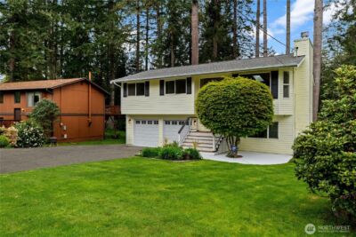 3485 NW This A Way Rd , Bremerton, WA 98312 - Photo 2
