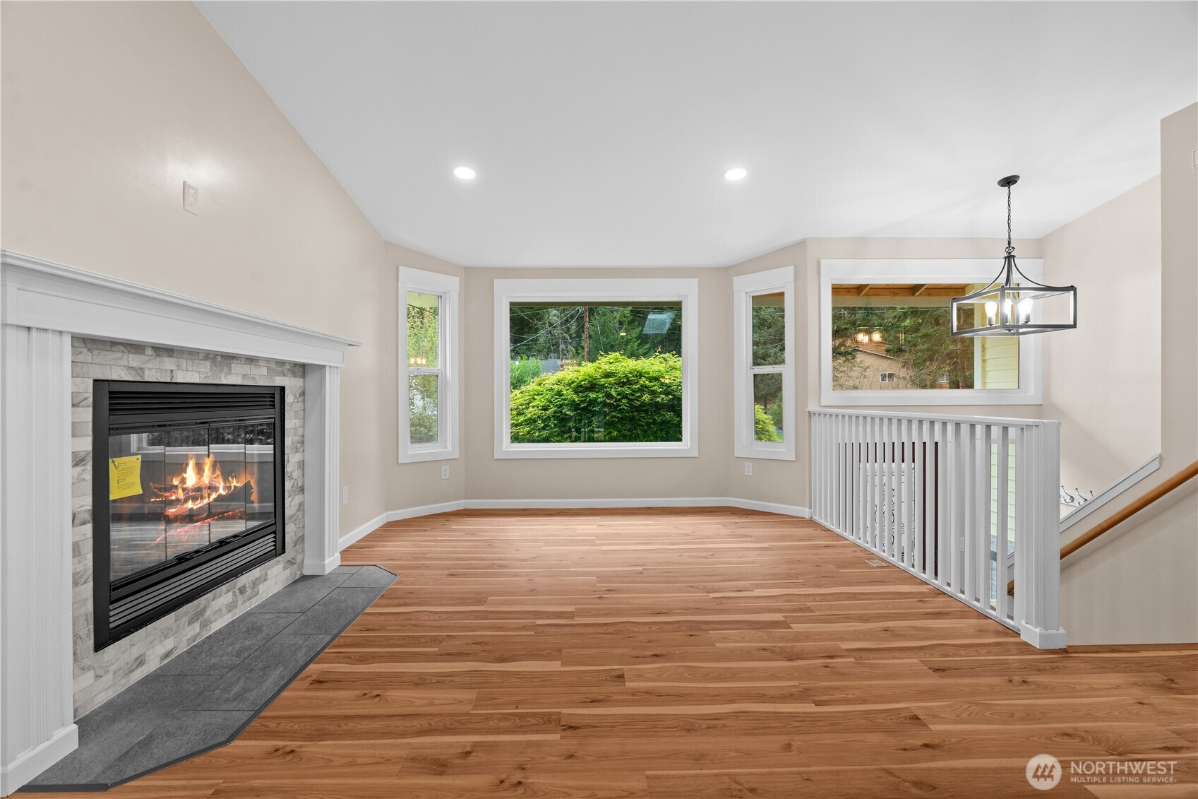 3485 NW This A Way Rd , Bremerton, WA 98312