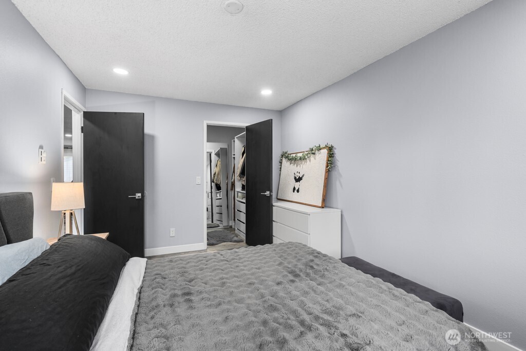 1826 S 330th #D, Federal Way, WA 98003
