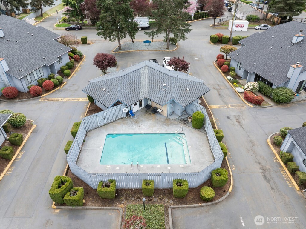 1826 S 330th #D, Federal Way, WA 98003