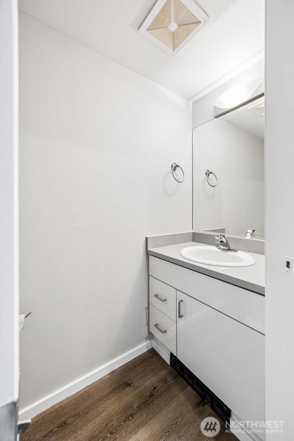 1 Broadway #302, Tacoma, WA 98402