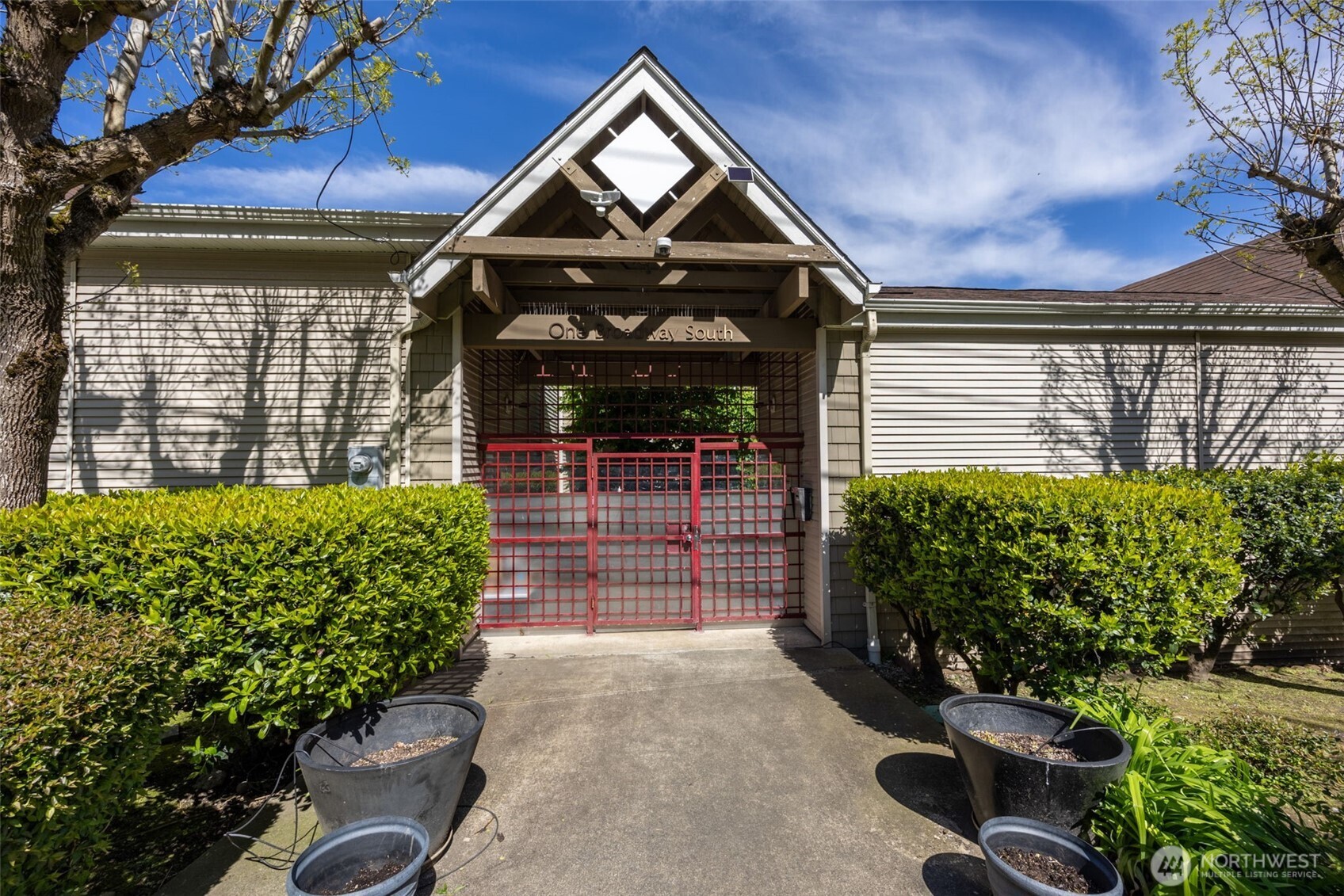 1 Broadway #302, Tacoma, WA 98402