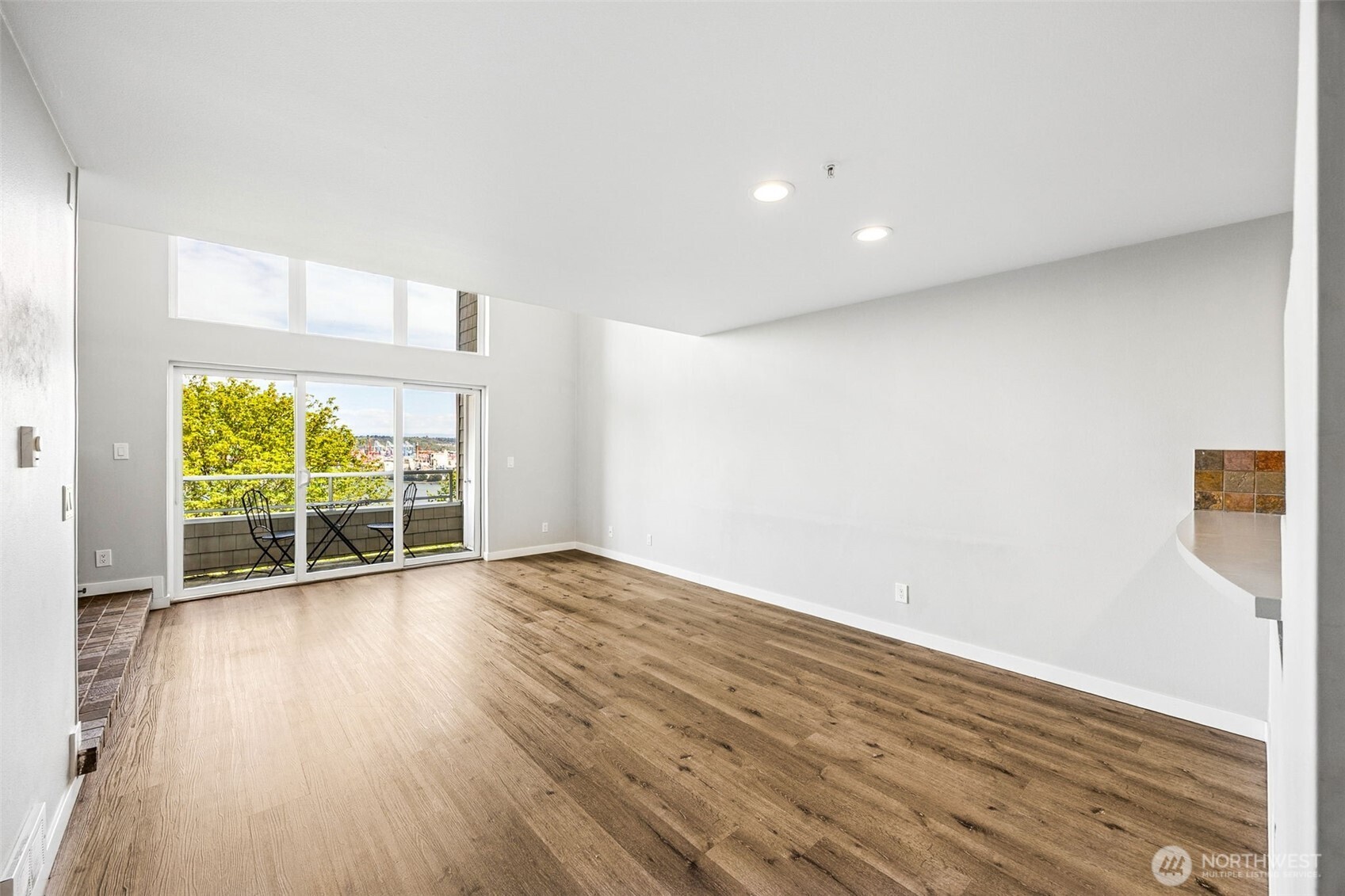 1 Broadway #302, Tacoma, WA 98402