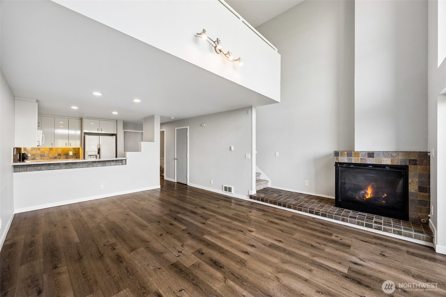 1 Broadway #302, Tacoma, WA 98402