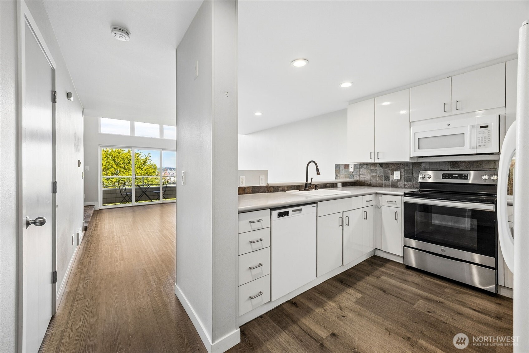1 Broadway #302, Tacoma, WA 98402