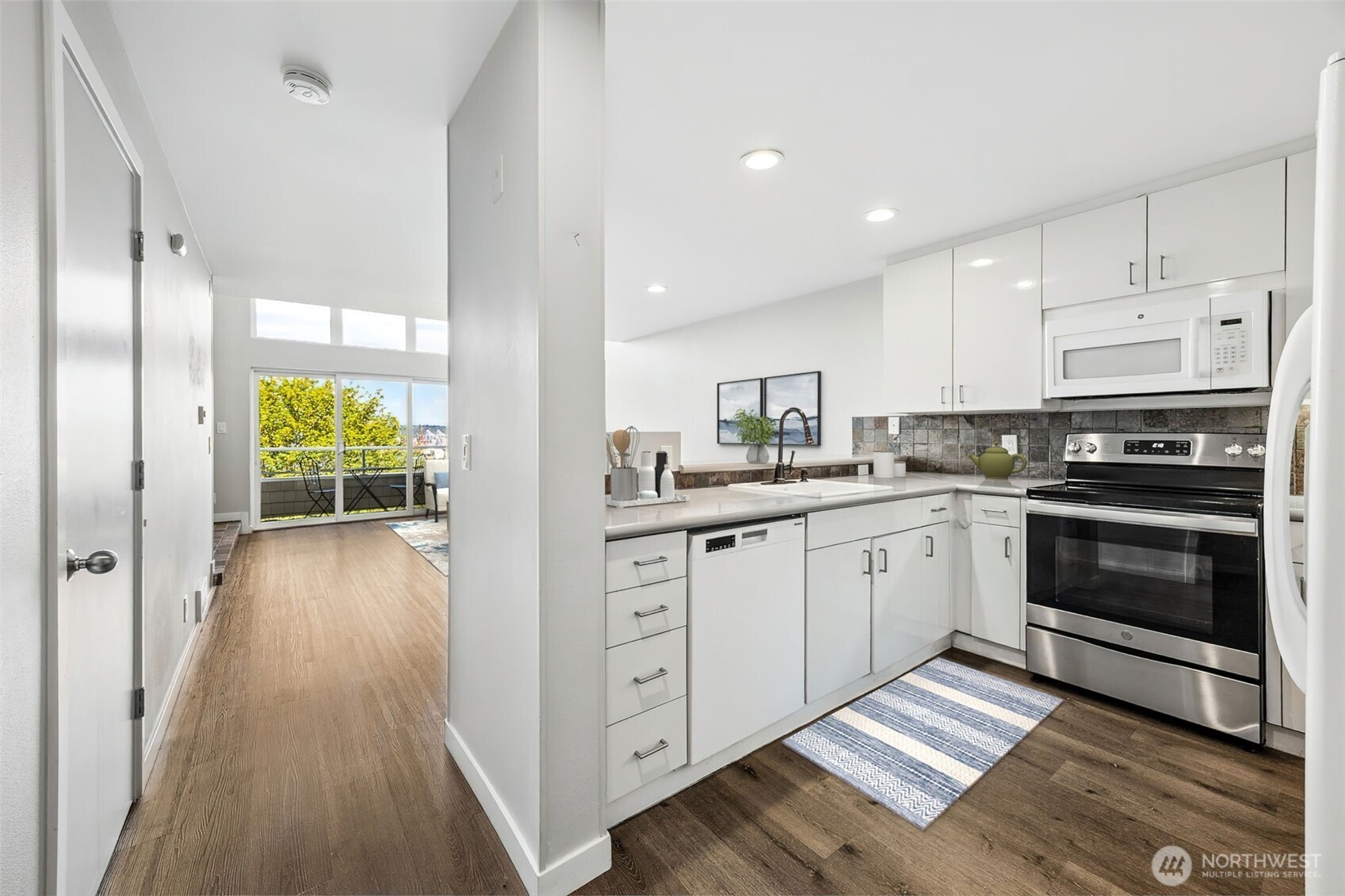 1 Broadway #302, Tacoma, WA 98402