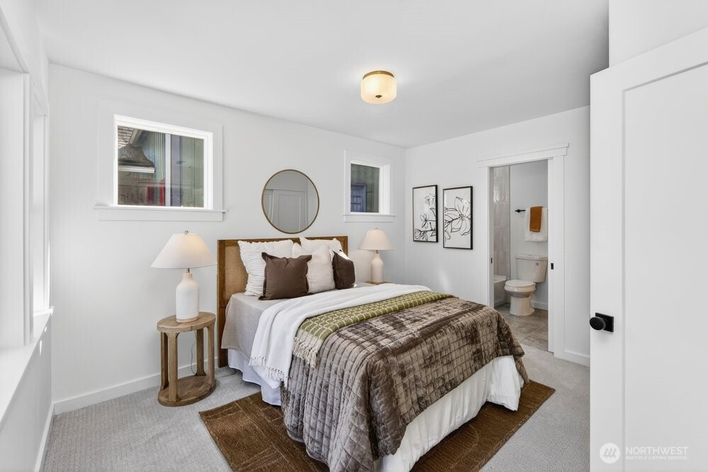 5639 3rd Avenue NW, Seattle, WA 98107