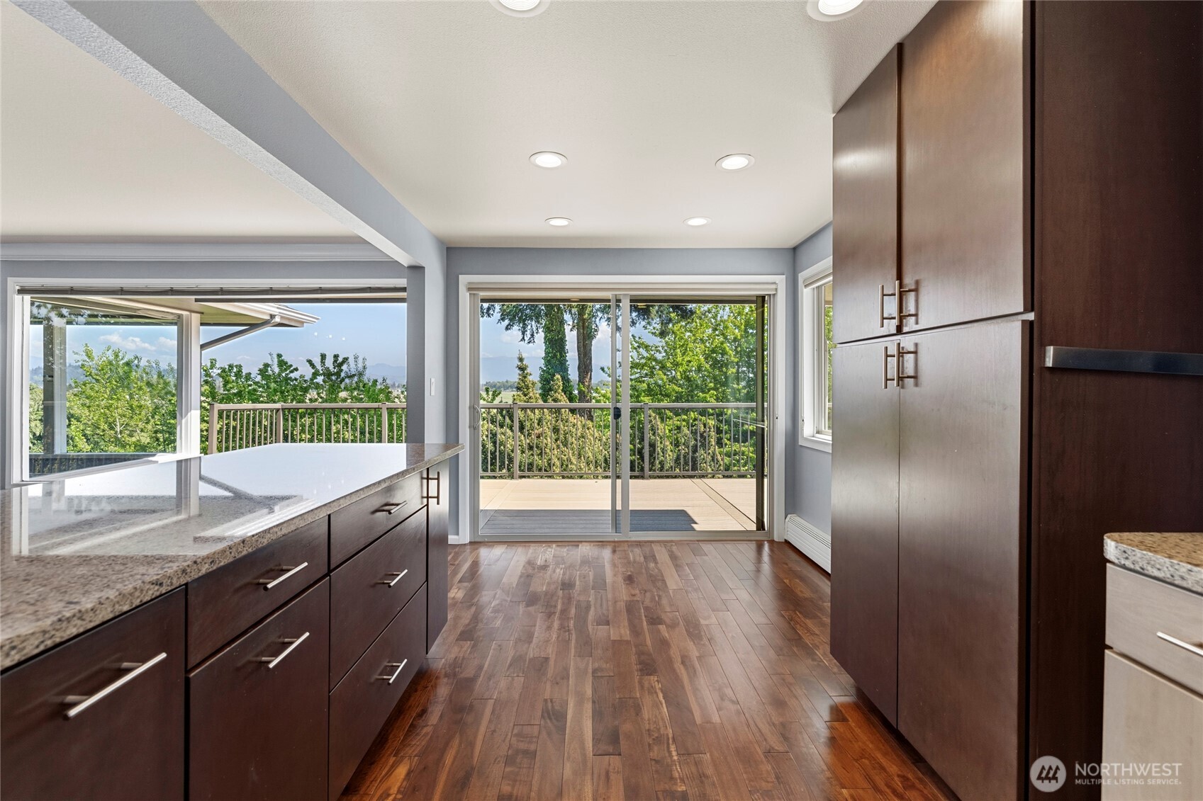 12103 Hilynn Drive , Burlington, WA 98233