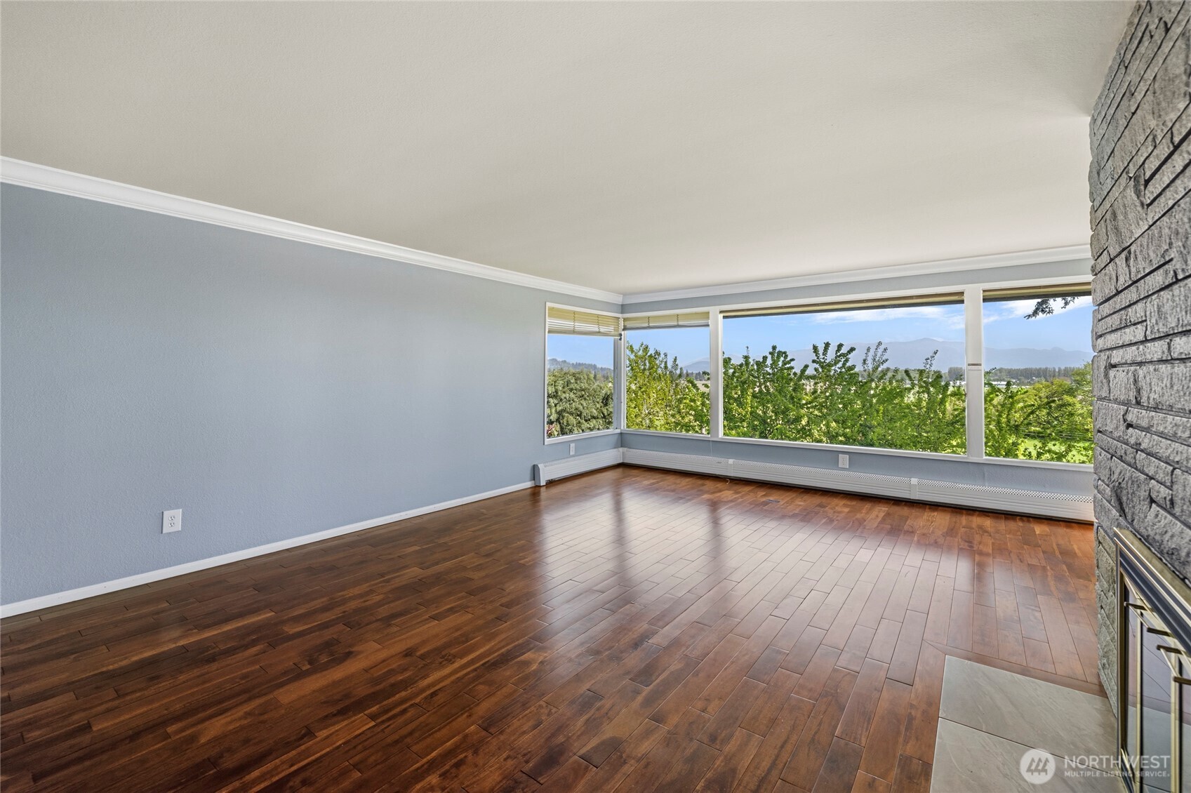 12103 Hilynn Drive , Burlington, WA 98233