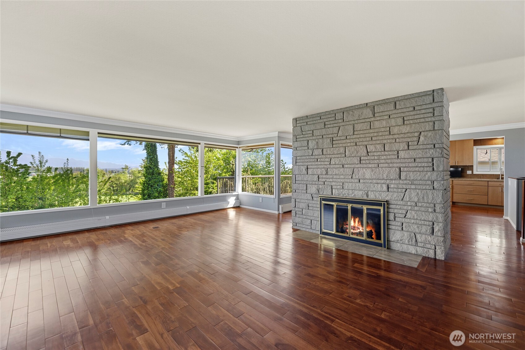 12103 Hilynn Drive , Burlington, WA 98233