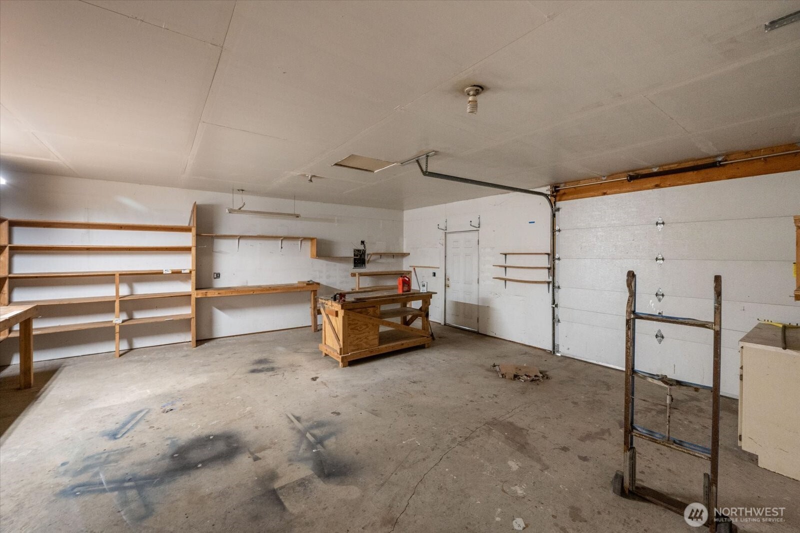 27018 233rd Place SE, Maple Valley, WA 98038