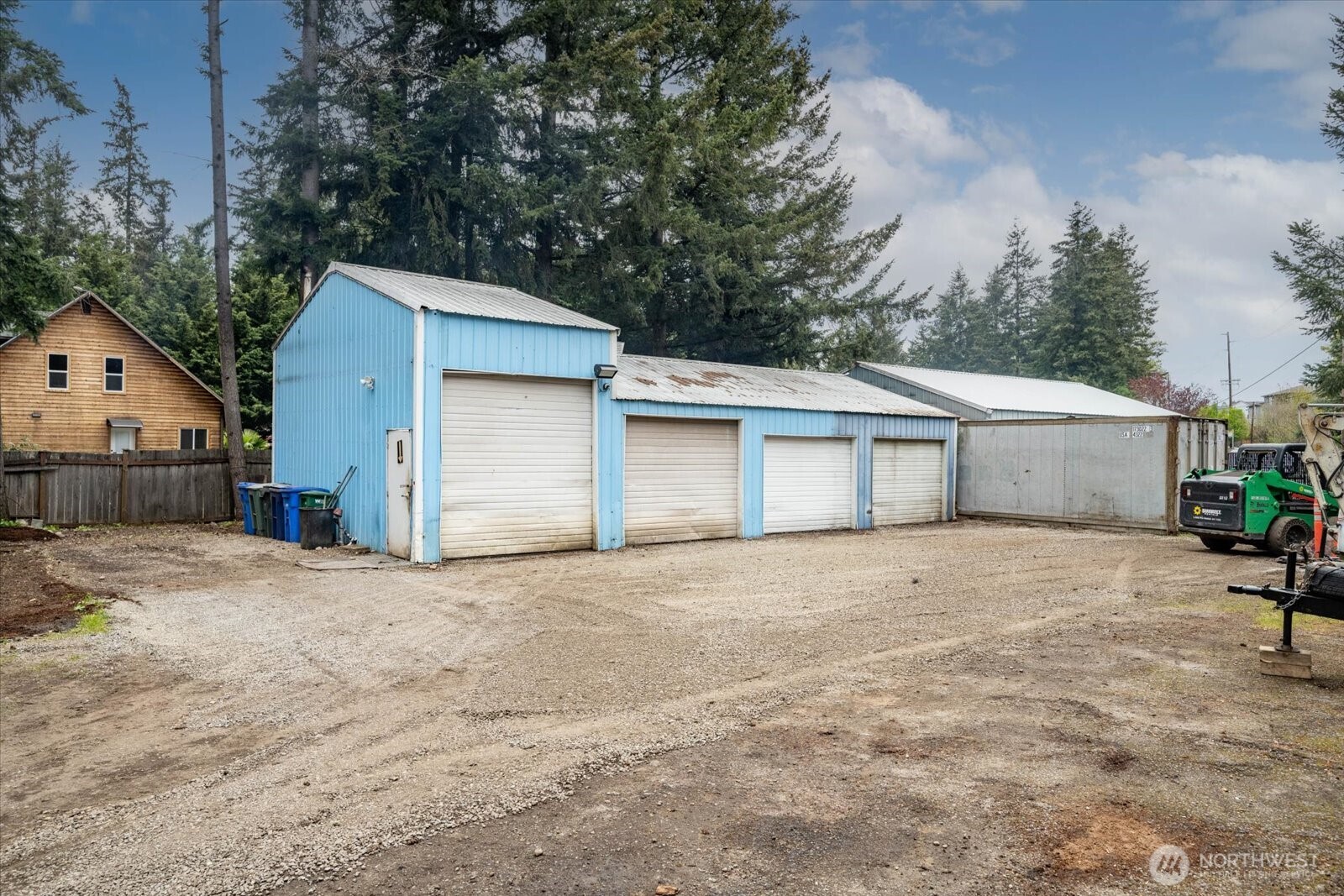 27018 233rd Place SE, Maple Valley, WA 98038