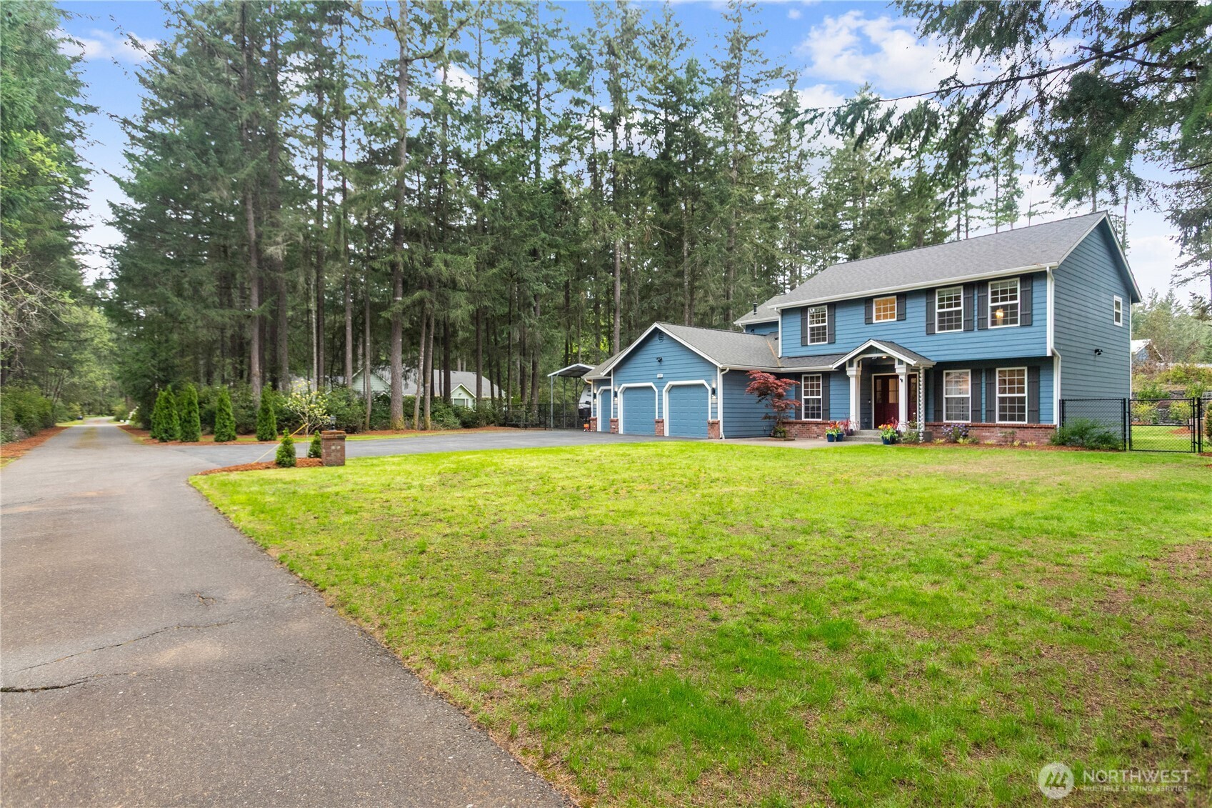 1093 SE St Patrick Court , Port Orchard, WA 98367