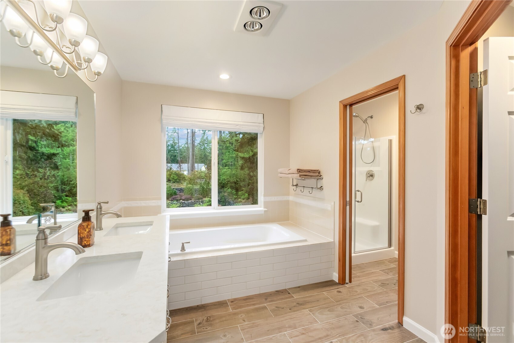 1093 SE St Patrick Court , Port Orchard, WA 98367