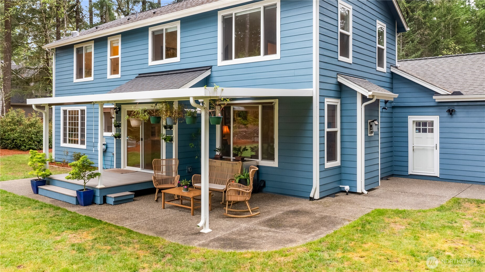 1093 SE St Patrick Court , Port Orchard, WA 98367