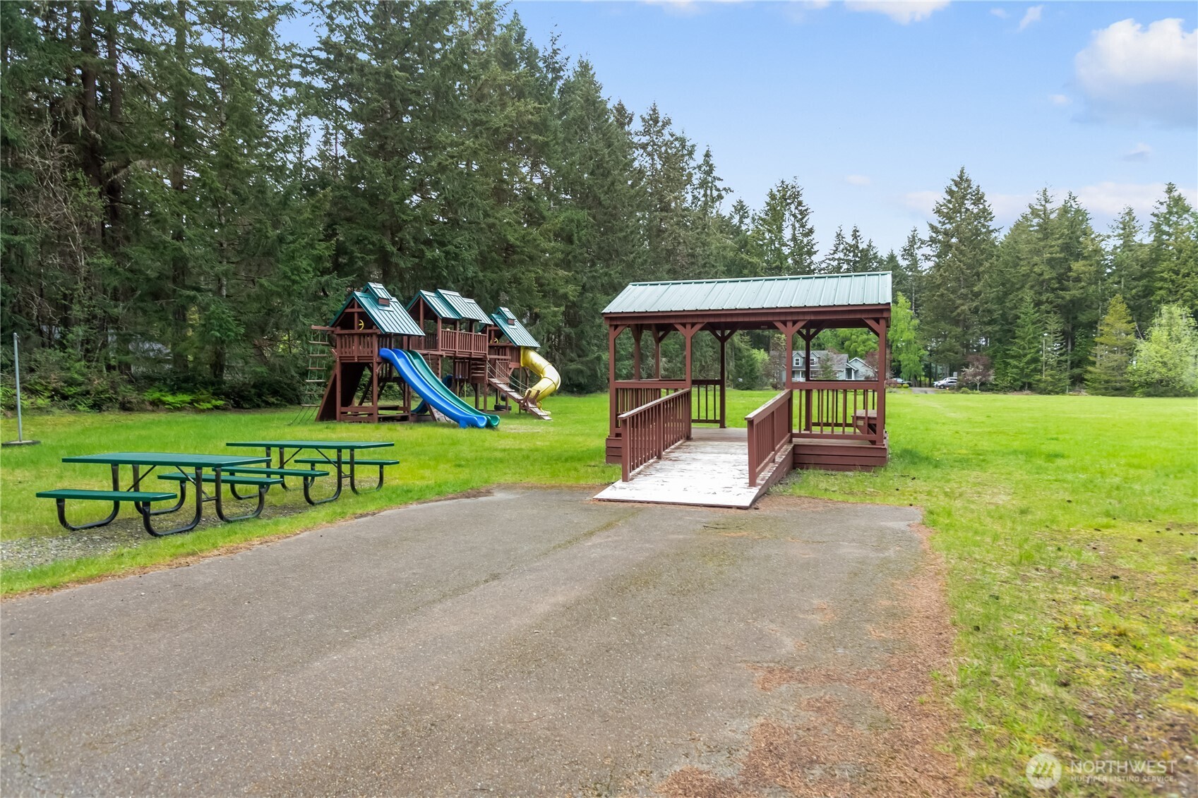 1093 SE St Patrick Court , Port Orchard, WA 98367