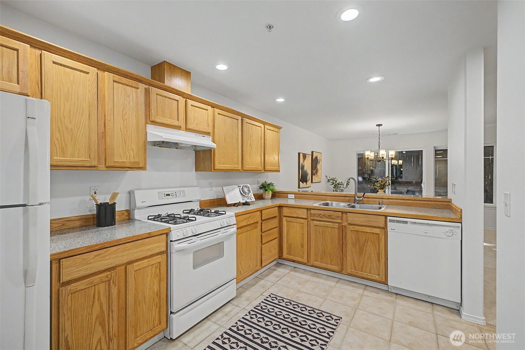 4124 214th Street SW #C, Mountlake Terrace, WA 98043