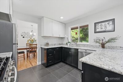3754 NE 194th Street , Lake Forest Park, WA 98155-3133 - Photo 8