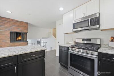 3754 NE 194th Street , Lake Forest Park, WA 98155-3133 - Photo 9