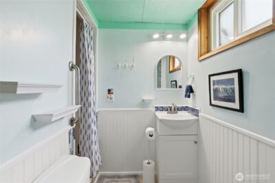 3961 NW Country Lane , Bremerton, WA 98312 - Photo 22
