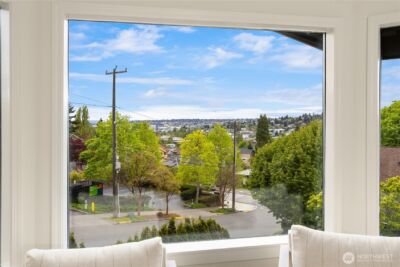 2616 4th Avenue N #405, Seattle, WA 98109 - Photo 11