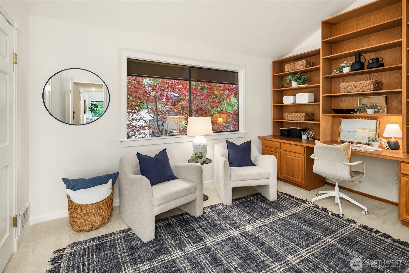 2616 4th Avenue N #405, Seattle, WA 98109