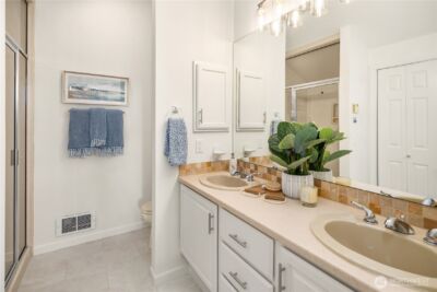 2616 4th Avenue N #405, Seattle, WA 98109 - Photo 24