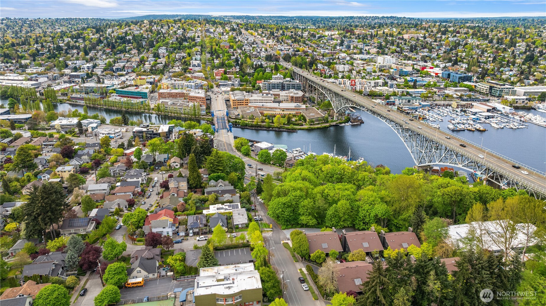 2616 4th Avenue N #405, Seattle, WA 98109