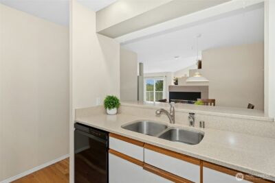 7111 134th Court SE #D3, Newcastle, WA 98059 - Photo 11