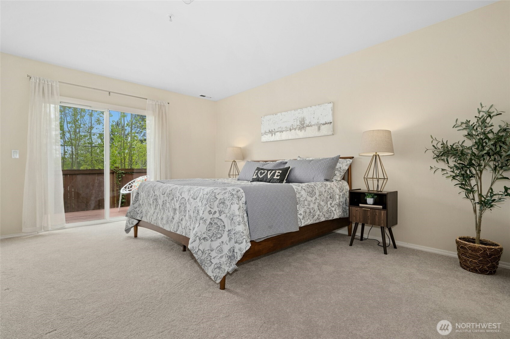 7111 134th Court SE #D3, Newcastle, WA 98059