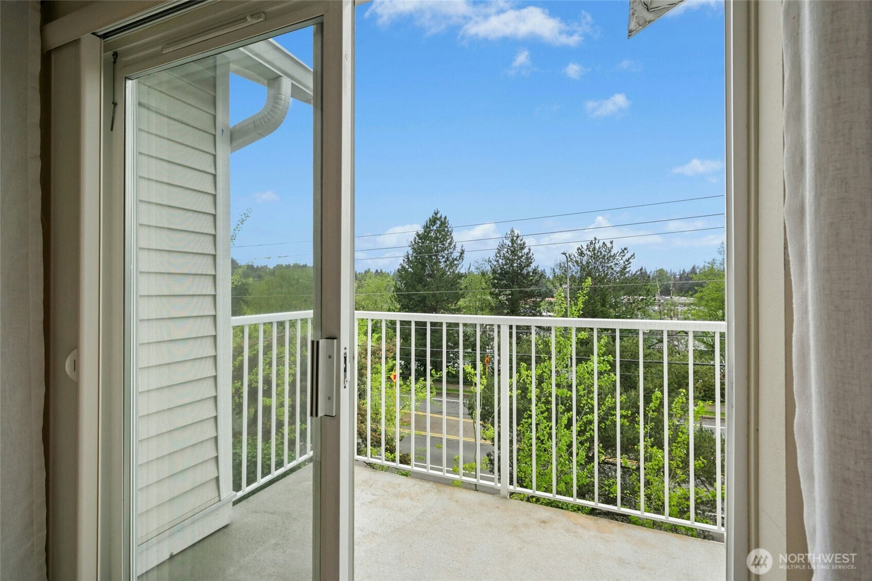 7111 134th Court SE #D3, Newcastle, WA 98059