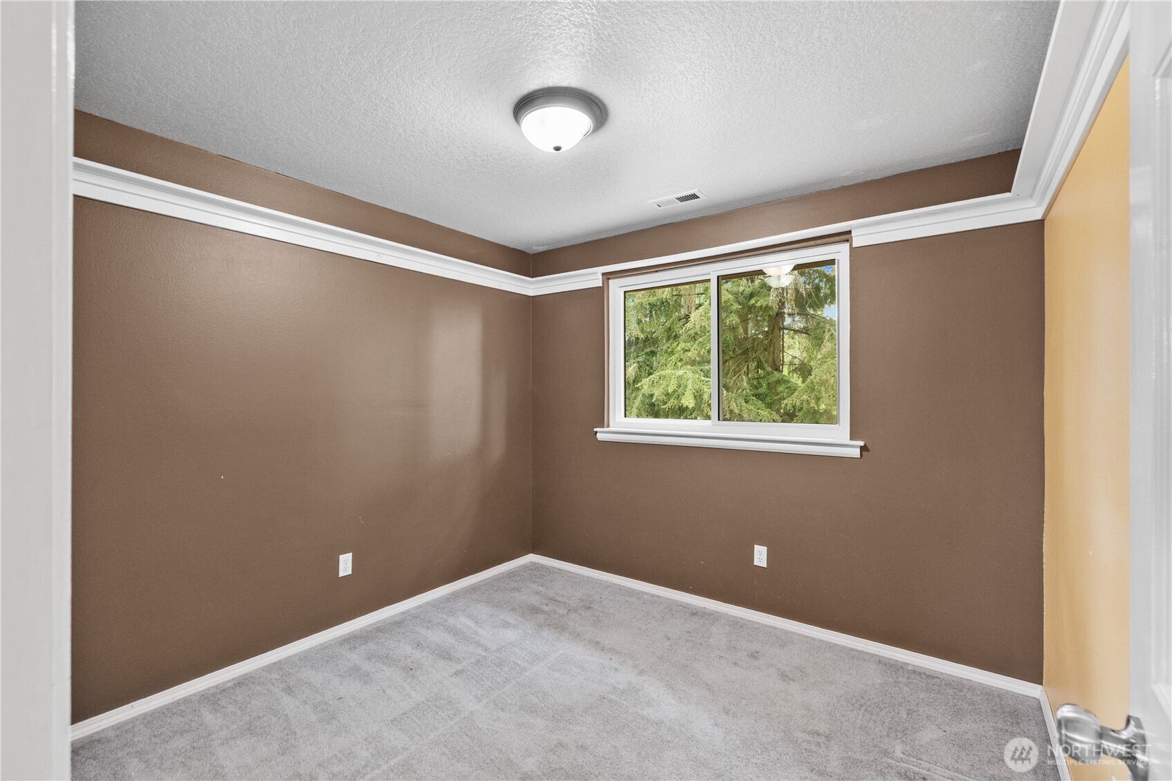 10833 32nd Drive SE, Everett, WA 98208