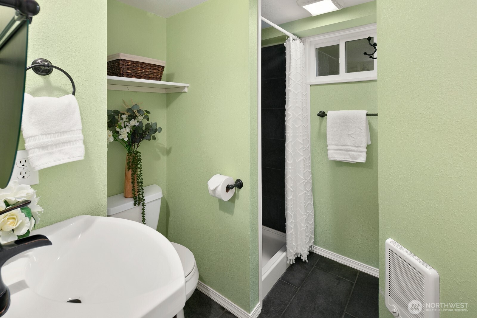 4045 2nd Avenue NE, Seattle, WA 98105