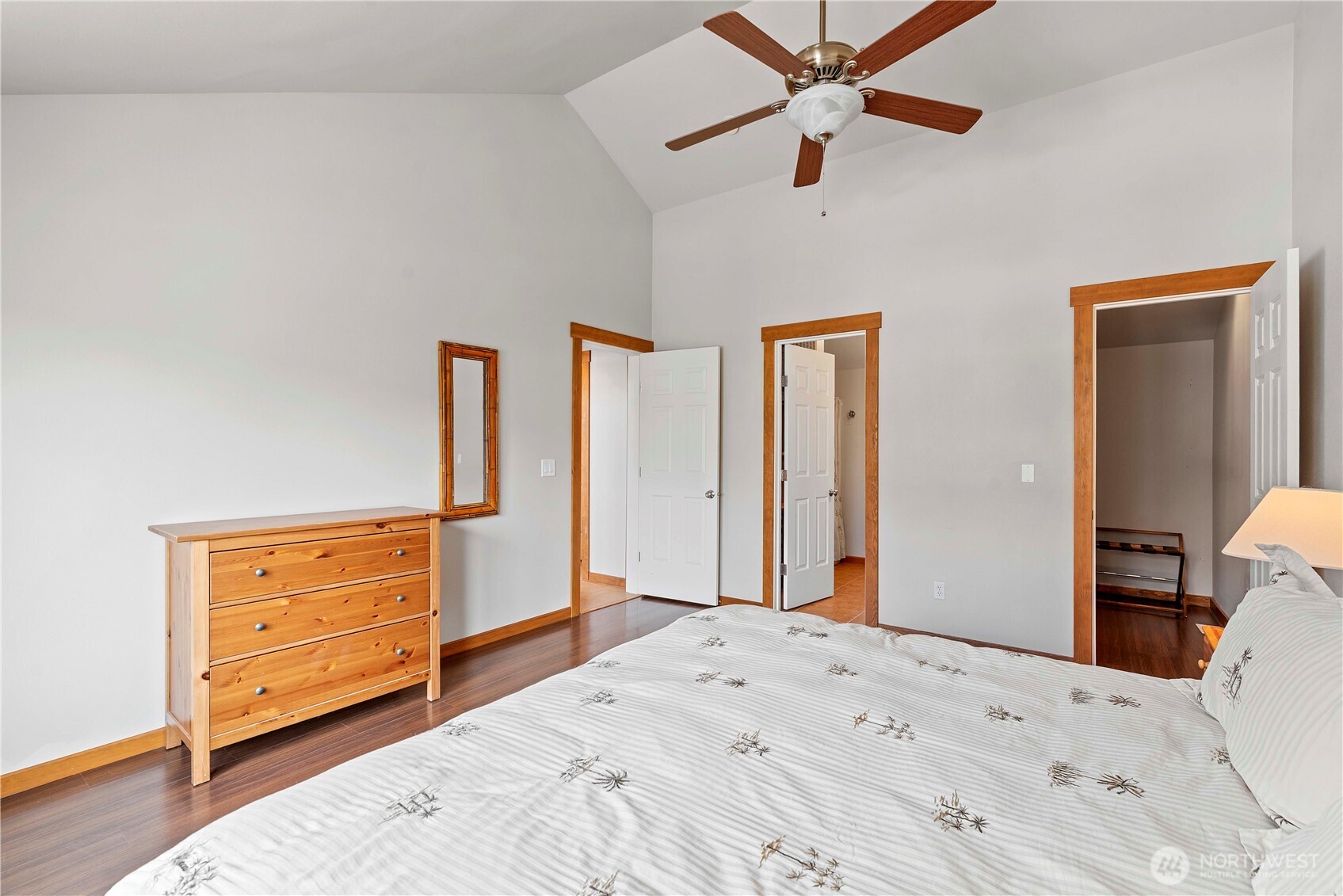 340 W Beach Drive , Orondo, WA 98843