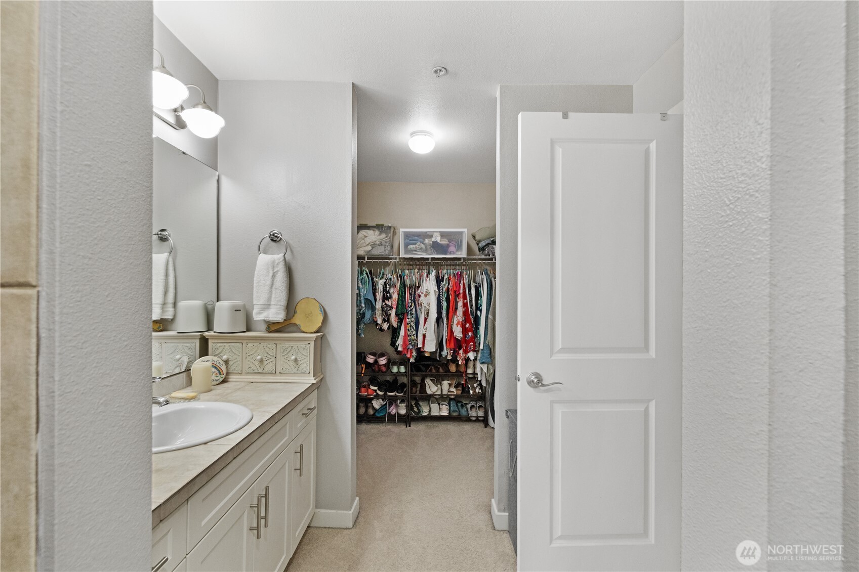 3918 243rd Place SE #F204, Bothell, WA 98021