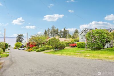 2430 NW 198th Street , Shoreline, WA 98177 - Photo 2