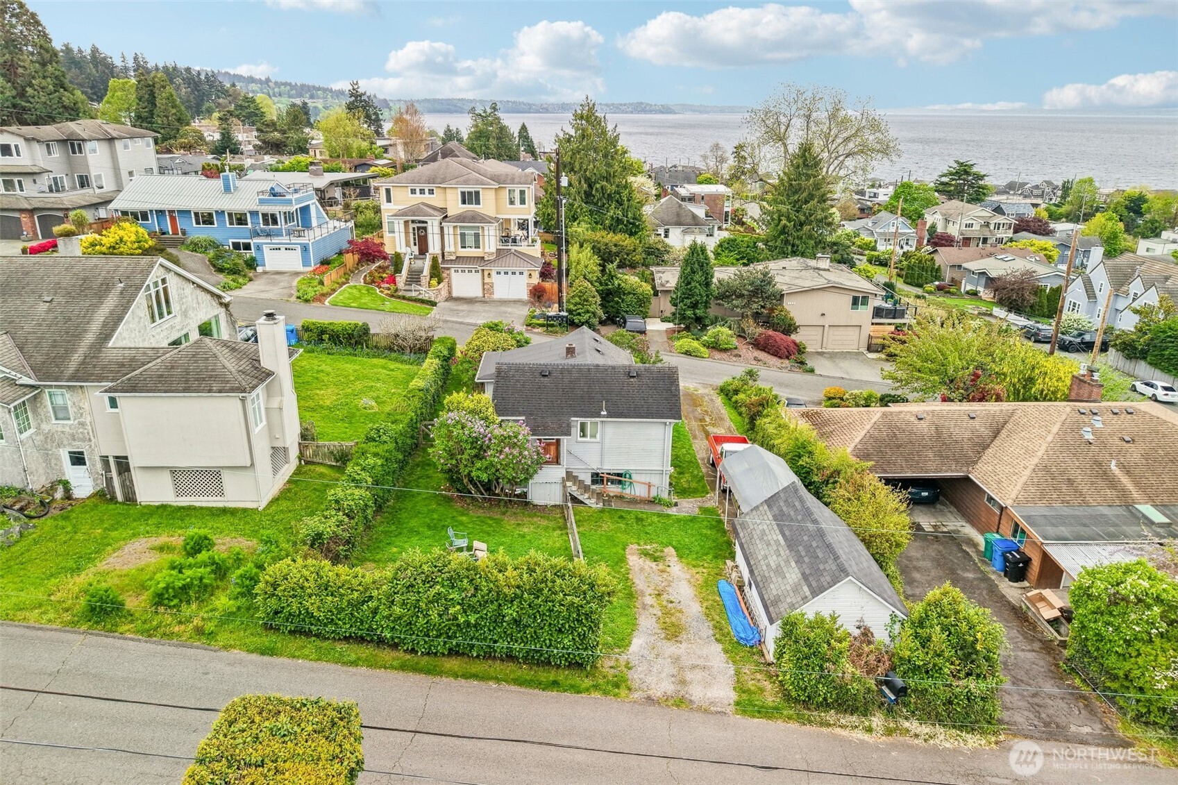 2430 NW 198th Street , Shoreline, WA 98177