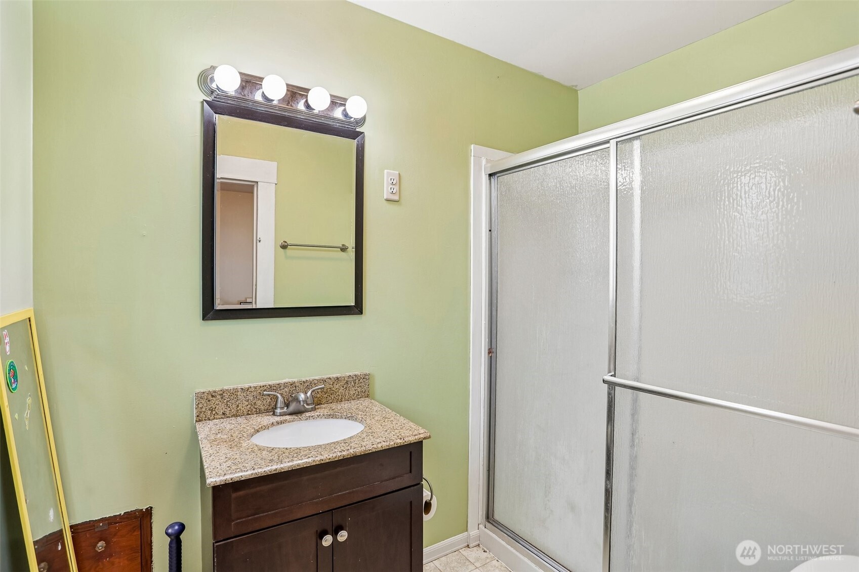 2430 NW 198th Street , Shoreline, WA 98177
