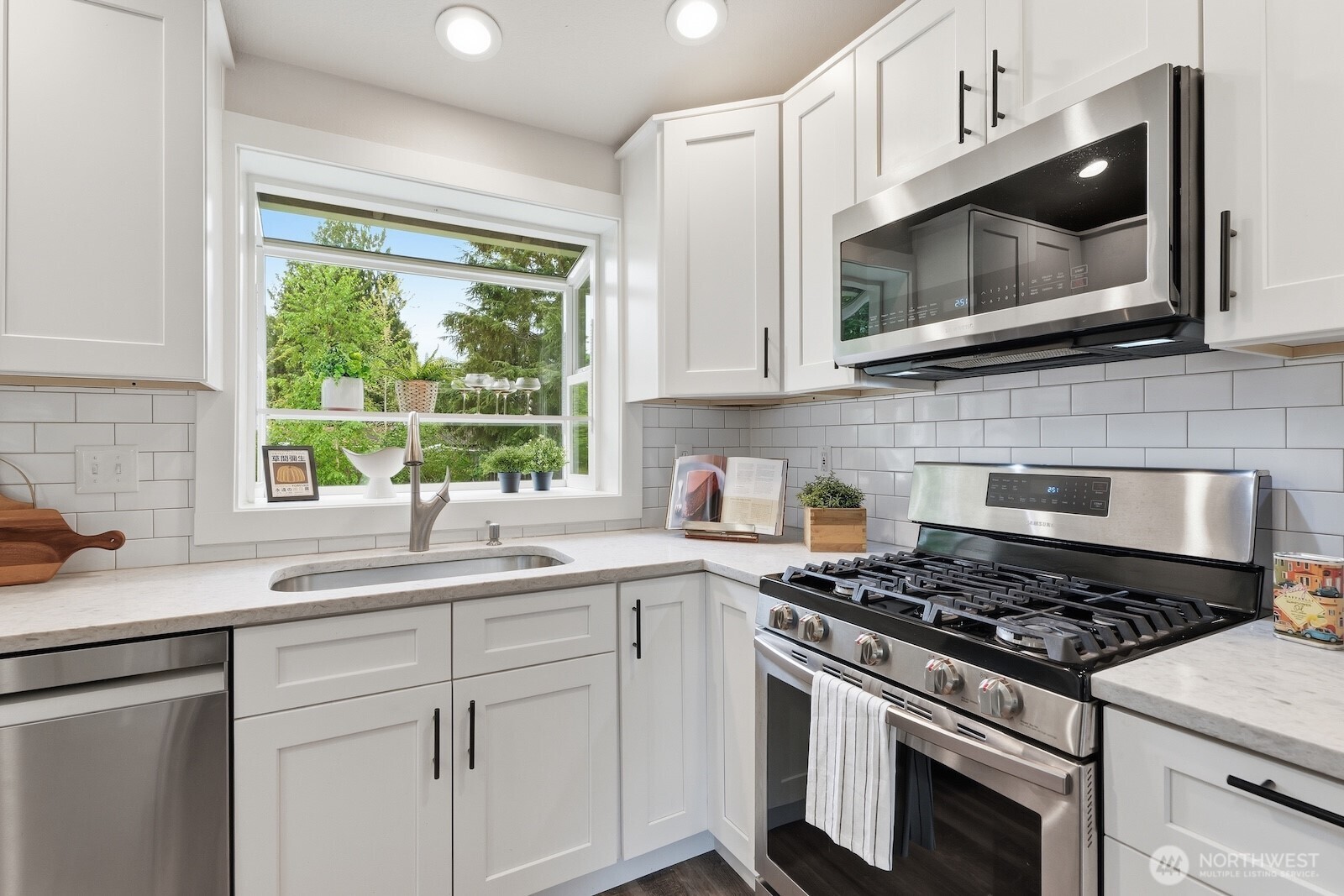 619 Maloney Place NE, North Bend, WA 98045
